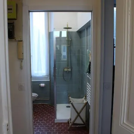Cocon Spacieux Equipe Quartier Prado Lägenhet *