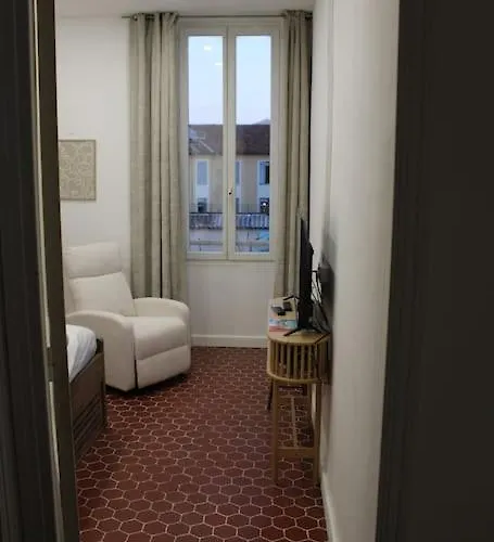 Cocon Spacieux Equipe Quartier Prado Lägenhet Cannes